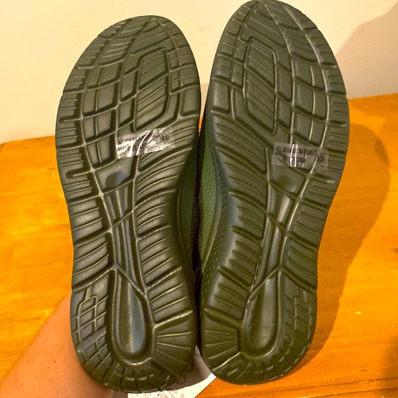 Acaine Simple Life Jeko Womens Slip On Dark Green Walking Shoes Flats 8.5 NWT - Picture 7 of 8